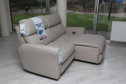 2 személyes motoros relax kanapé - a jobb oldali ülés heverő jellegű - raktárról - McPherson