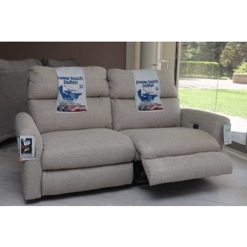   2 személyes relax kanapé motoros kivitelben drapp színű szövet kárpittal - raktárról - McPherson